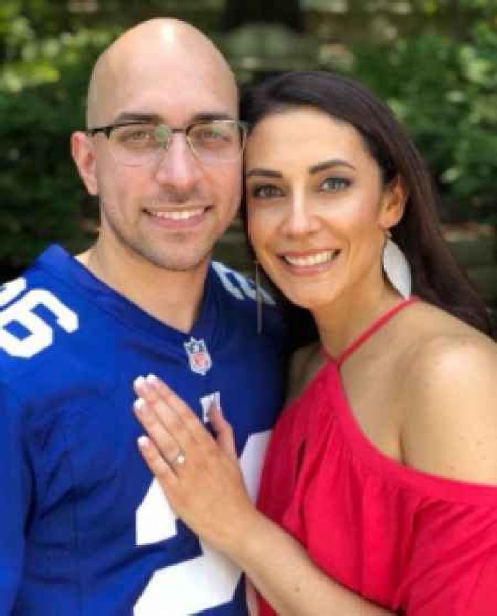 Ali Turiano Wiki, Engaged, Family, Salary