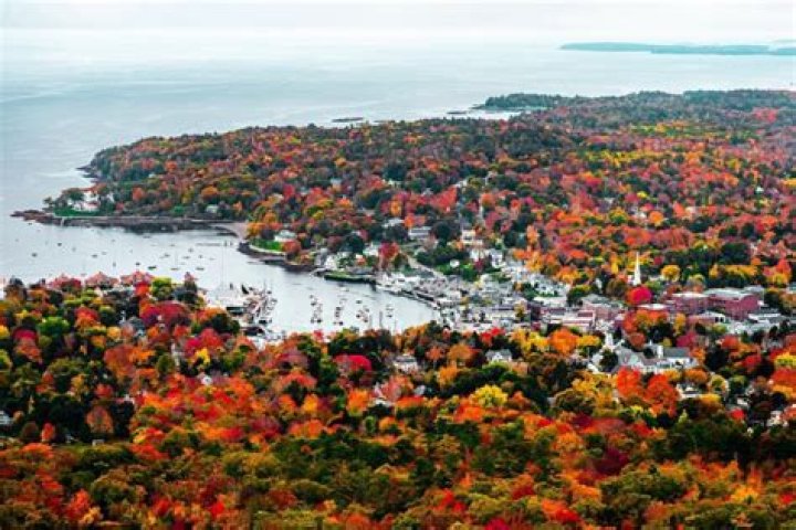 When Is the Best Time to Visit Maine?