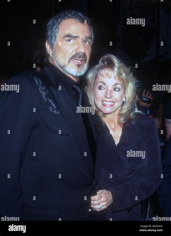 Burt Reynolds And Pam Seals Mouse Pad G1496119