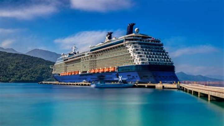 Celebrity Silhouette: Deck Plan & Amenities