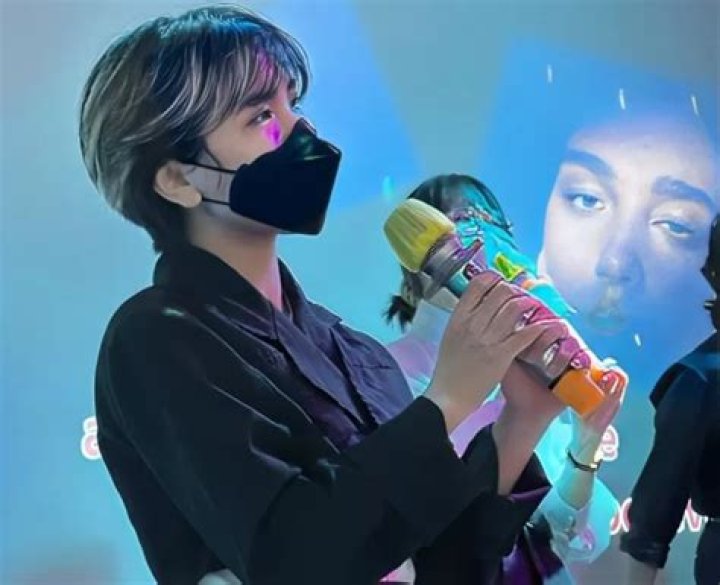 Artist Faline San Is Unique in So Many Ways. Get to Know Her