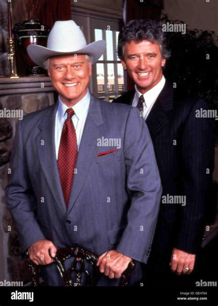 Larry Hagman Height - CelebsHeight.org