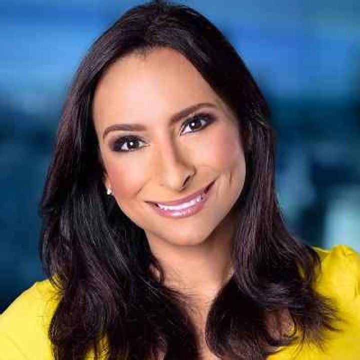 Lourdes Duarte Age, Birthday, Married, Wedding, Husband, Bio, Height
