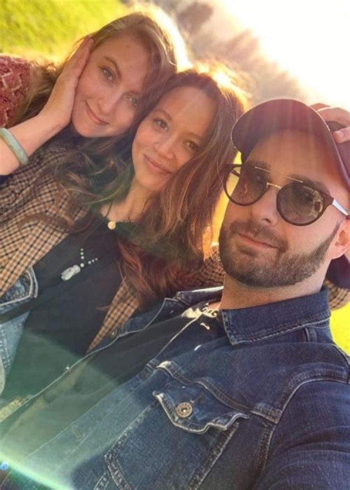 Melissa O'Neil Married, Husband, Boyfriend, Dating, Weight Loss, Family