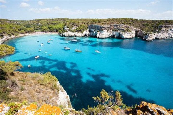 6 Stunning Spanish Islands to Visit