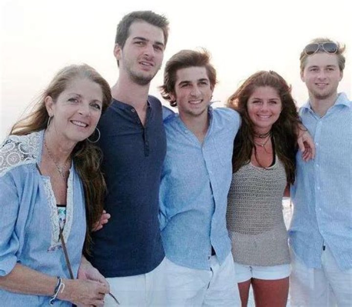 Tilman Fertitta Family - Celebrity Family